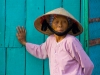 lady-on-ha-long-bay-2